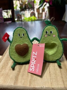 Spritz Avocado Duo Felt Figures with Embroidered Expressions NWT 2023